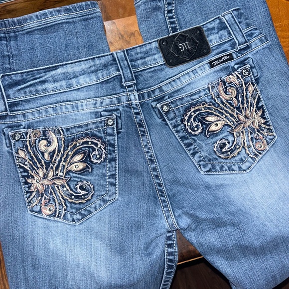 Embellished blue Y2K bootcut Miss Me jeans with embroidery and gems - Picture 2 of 7